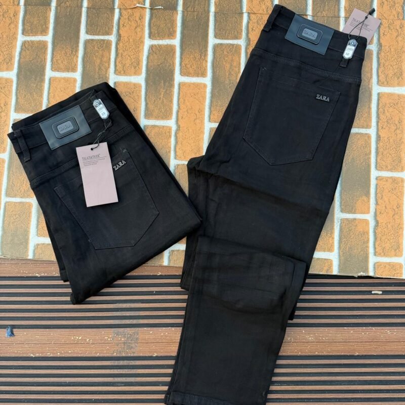 Black Zara Straight Fit Jeans